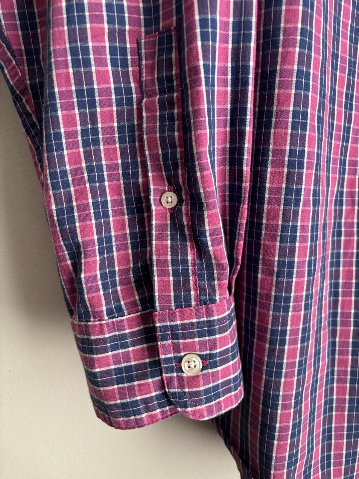 Chaps Plaid Button Down Shirt Men’s LT Pink Blue Stretch Easy Care Long Sleeve