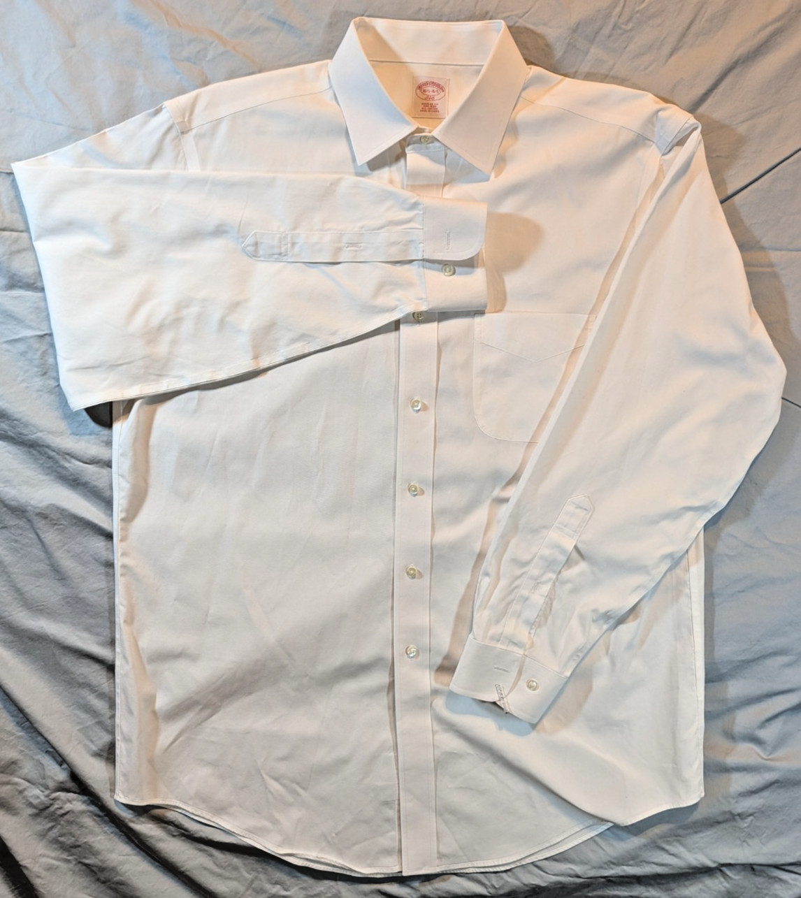 Brooks Brothers Button Down Mens White Madison Fit Non-Iron Shirt Size 16.5-4/5