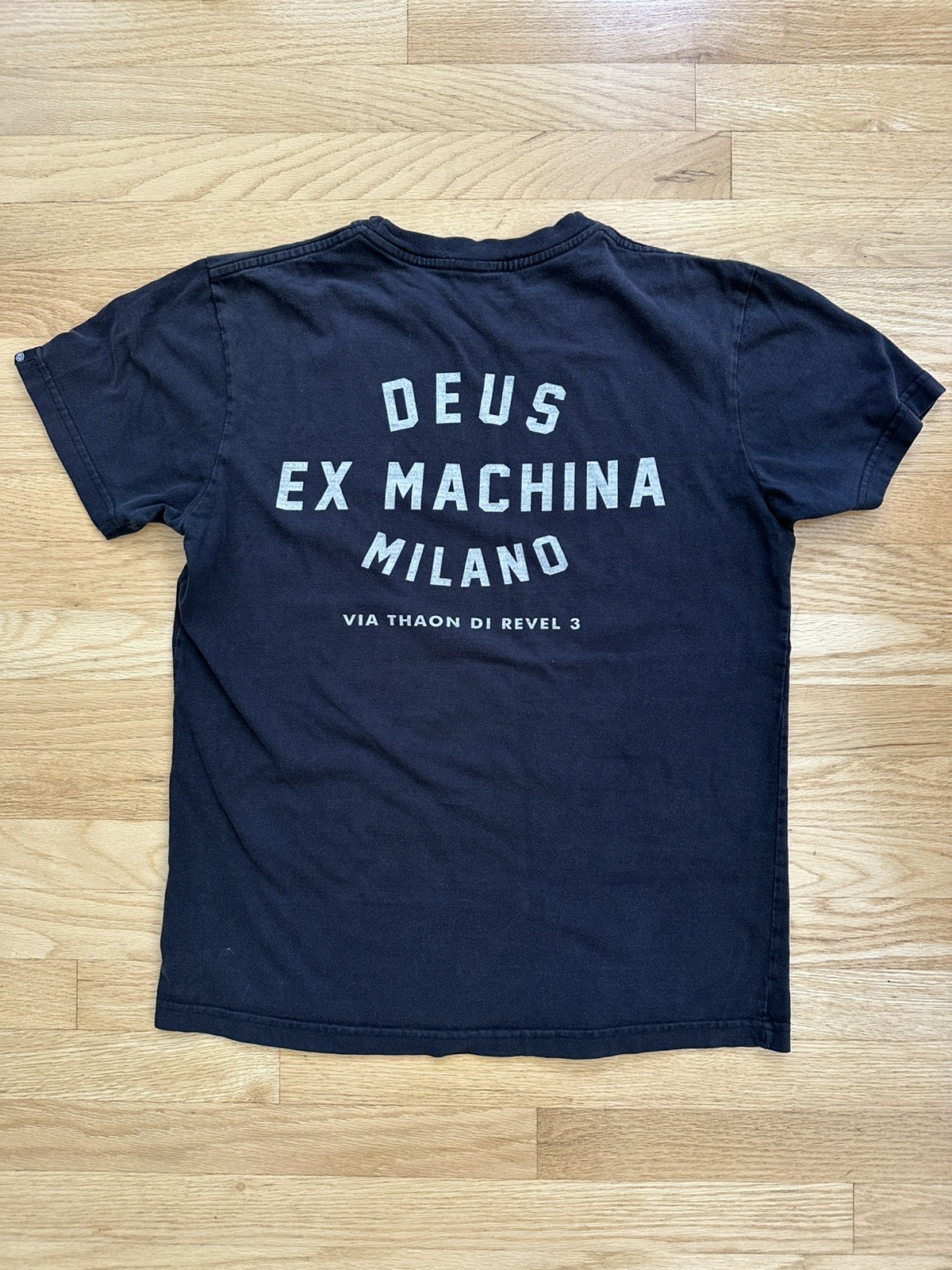 Deus Ex Machina T Shirt Medium Motorcycle Skull And Wrench Star Milano – Black