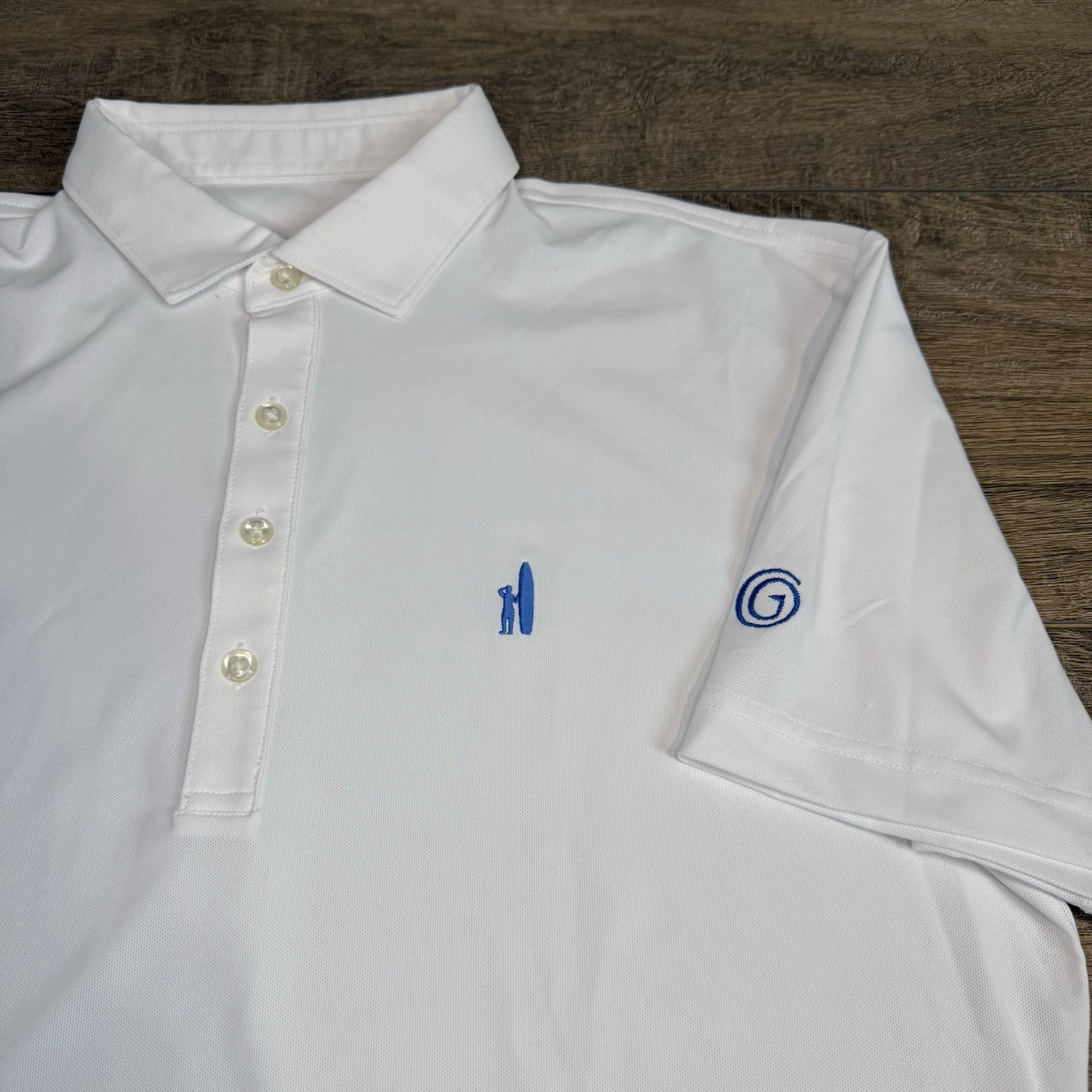 Johnnie-O Mens Polo Shirt Size Medium Slim White Poly Blend G Sleeve Logo B15