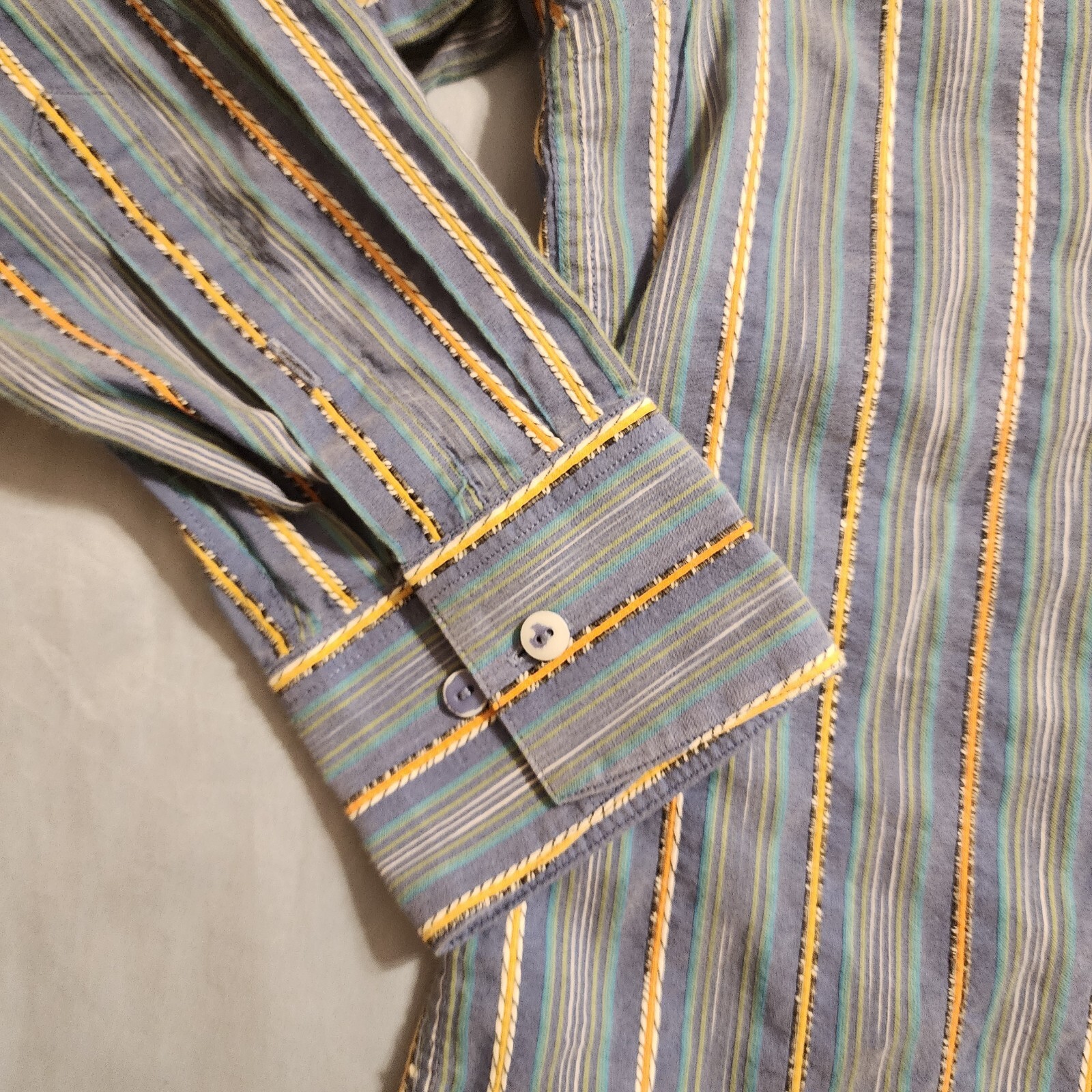 JHANE BARNES CASUAL BUTTON UP-COTTON/POLY/ACRYLIC-XL-DRY CLEAN/MACHINE WASH-BLUE