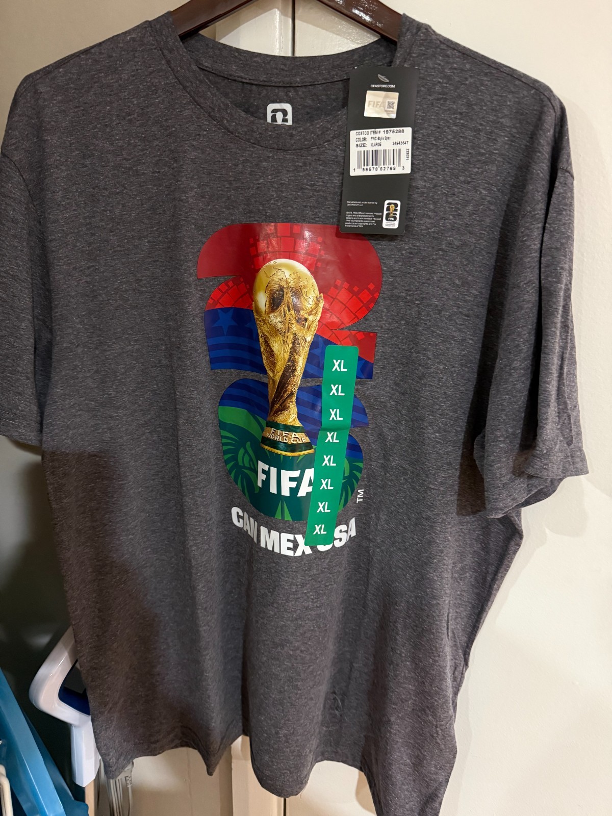 FIFA Official Licensed World Cup T Shirt XL Dark Gray BRAND NEW WITH TAGS!!!!!!