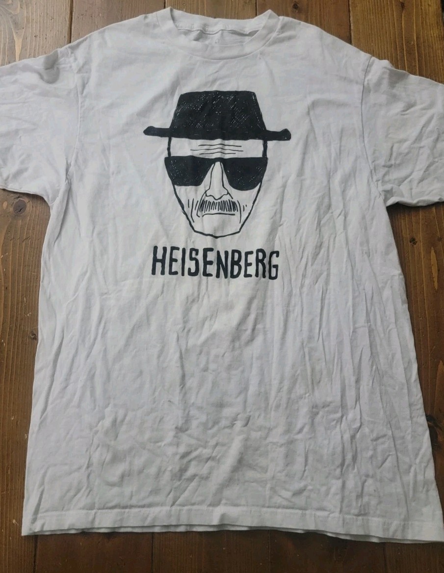Breaking Bad Heisenberg T-shirt w/ Head Shot Hat Walter White Large Short Sleeve
