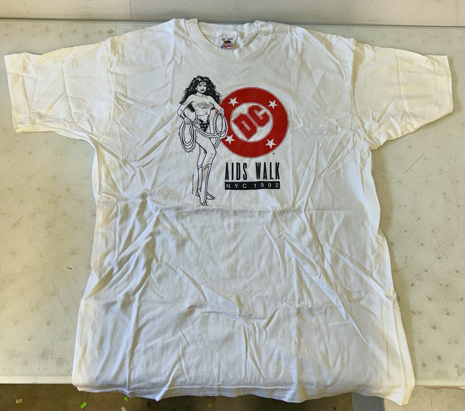 Vintage DC Wonder Woman AIDS Walk NYC 1992 T-Shirt XL RARE