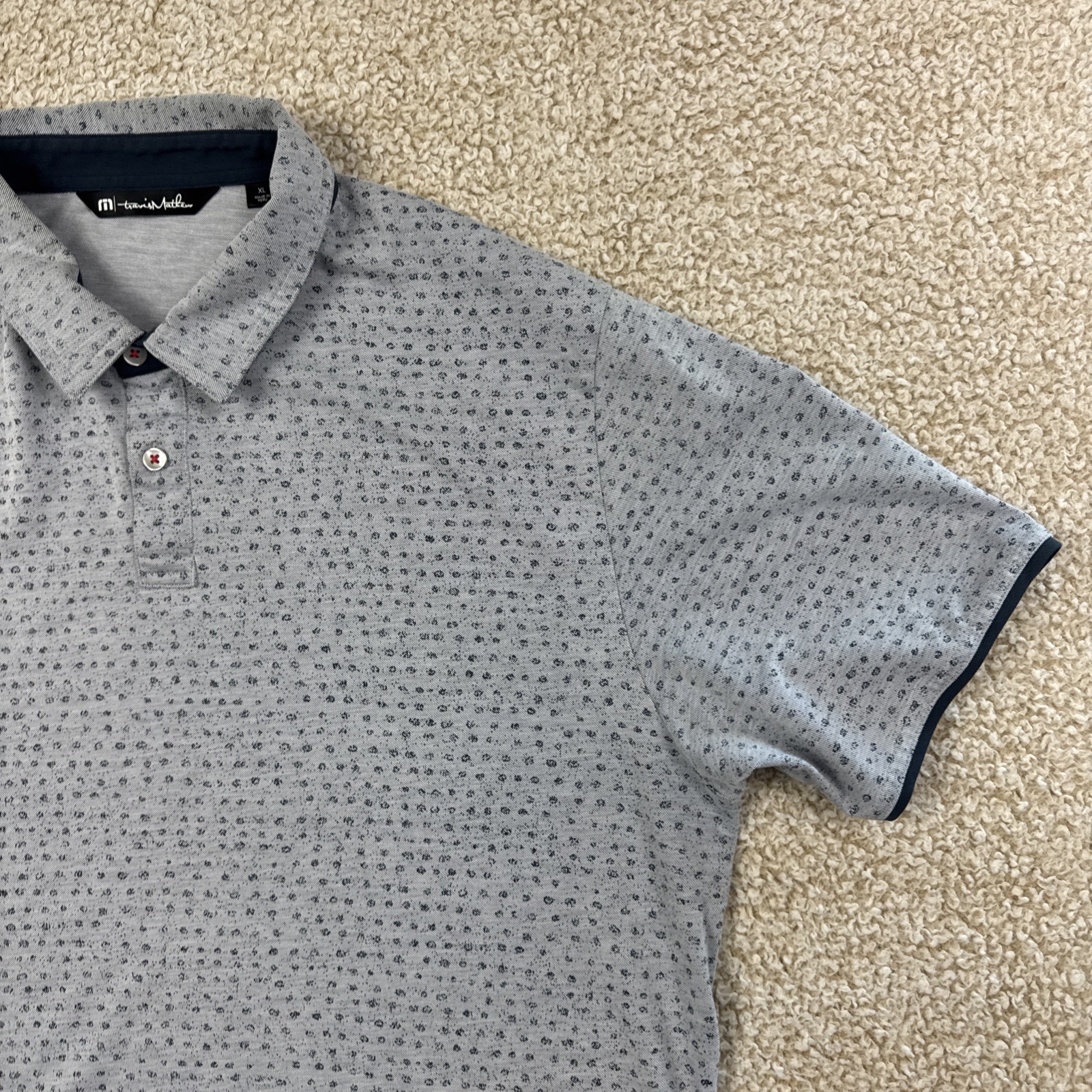 Travis Mathew Men’s Golf Polo Shirt Gray All Over Print Pima Cotton Size XL