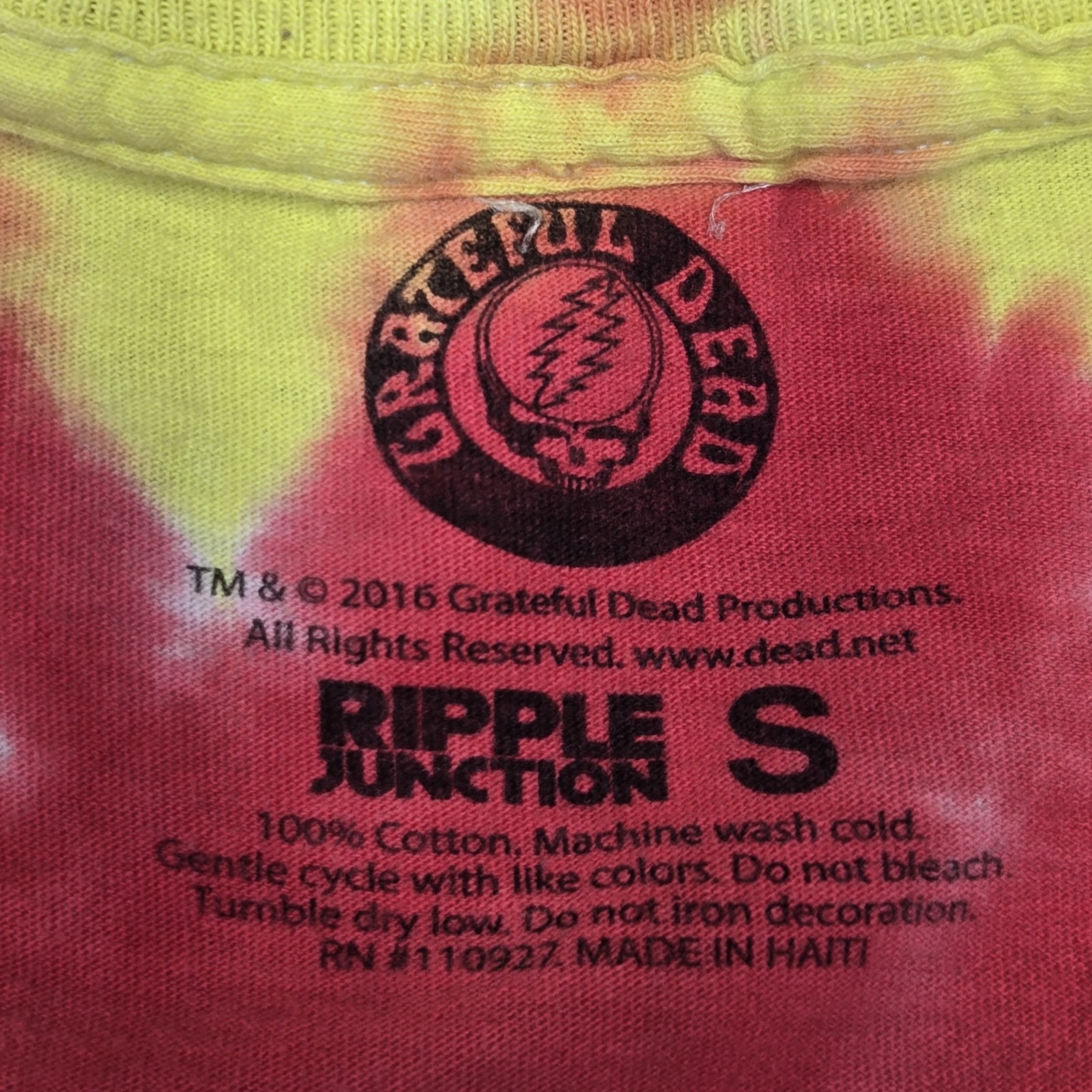 Grateful Dead Men’s Small Skeleton & Roses Tie Dye S/S Graphic T-Shirt Tee