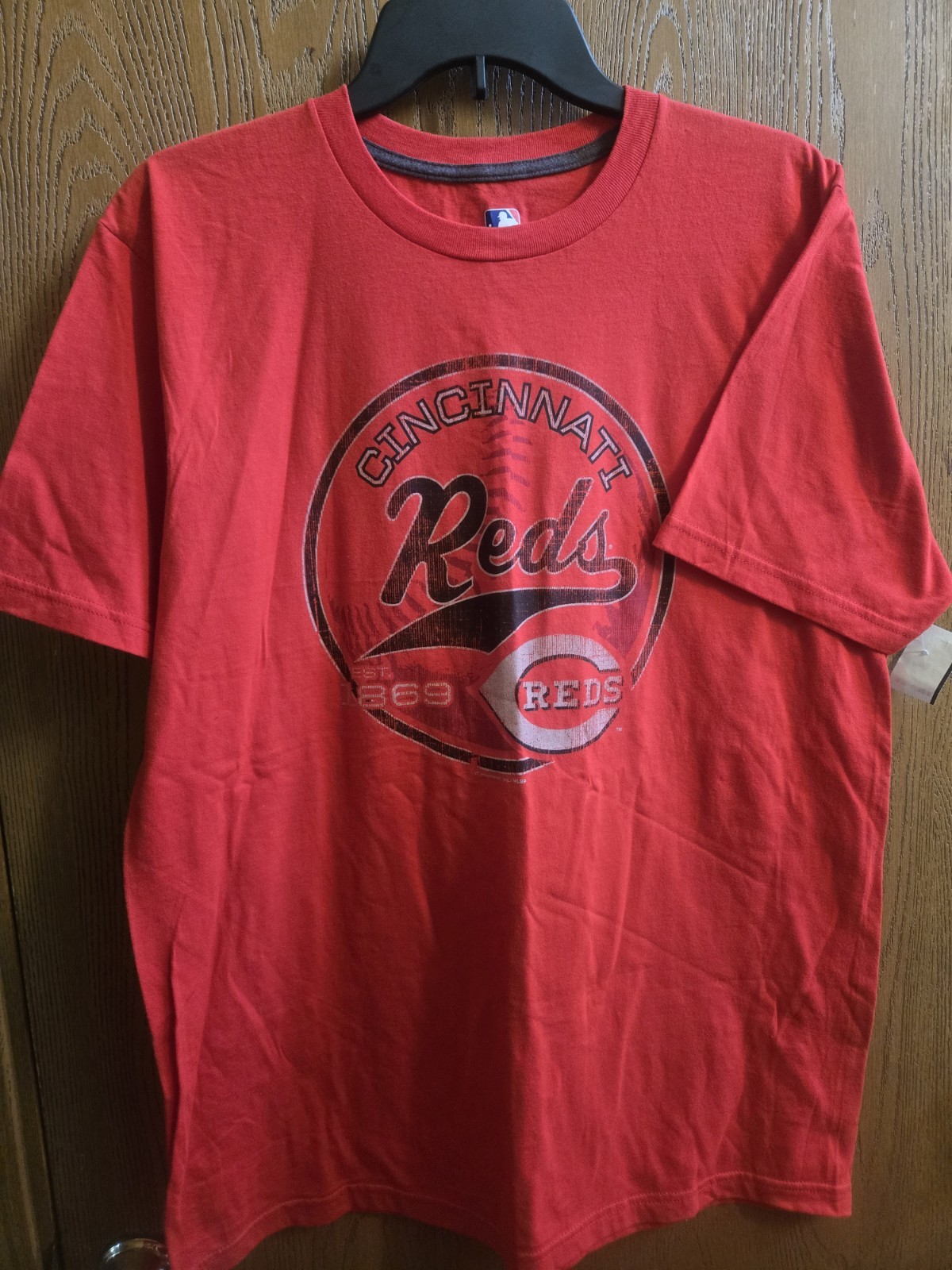 NWT Size L Mens Large MLB Genuine Merchandise Cincinnati Reds Baseball tee shirt