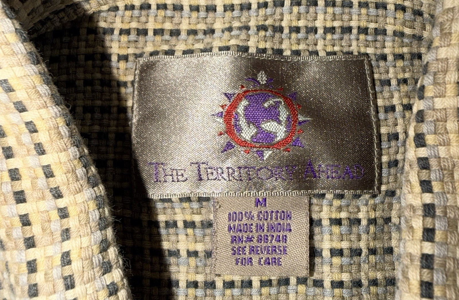 The Territory Ahead Men’s Tan Thick Weave Long Sleeve Button Up Shirt Sz Medium
