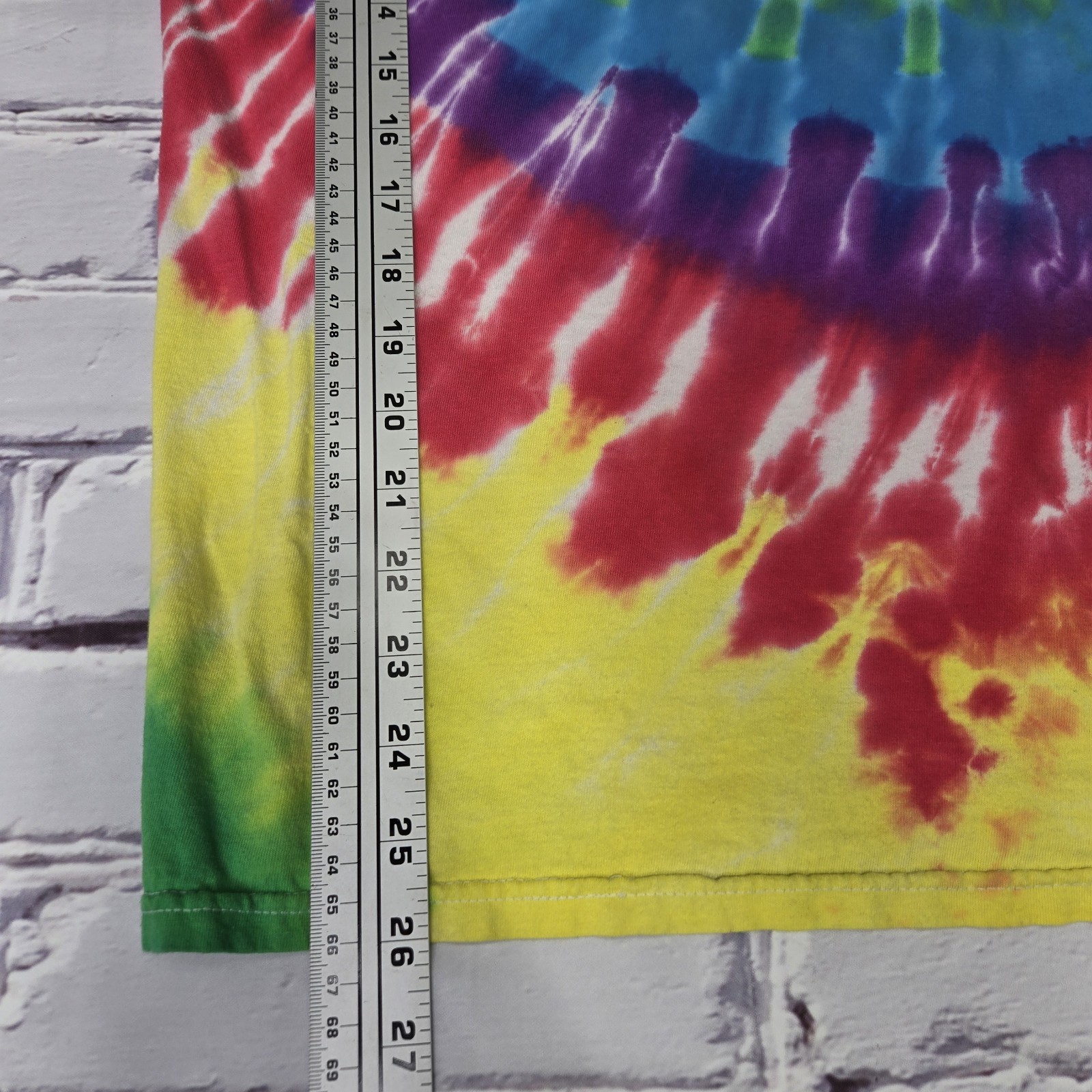Grateful Dead Men’s Small Skeleton & Roses Tie Dye S/S Graphic T-Shirt Tee