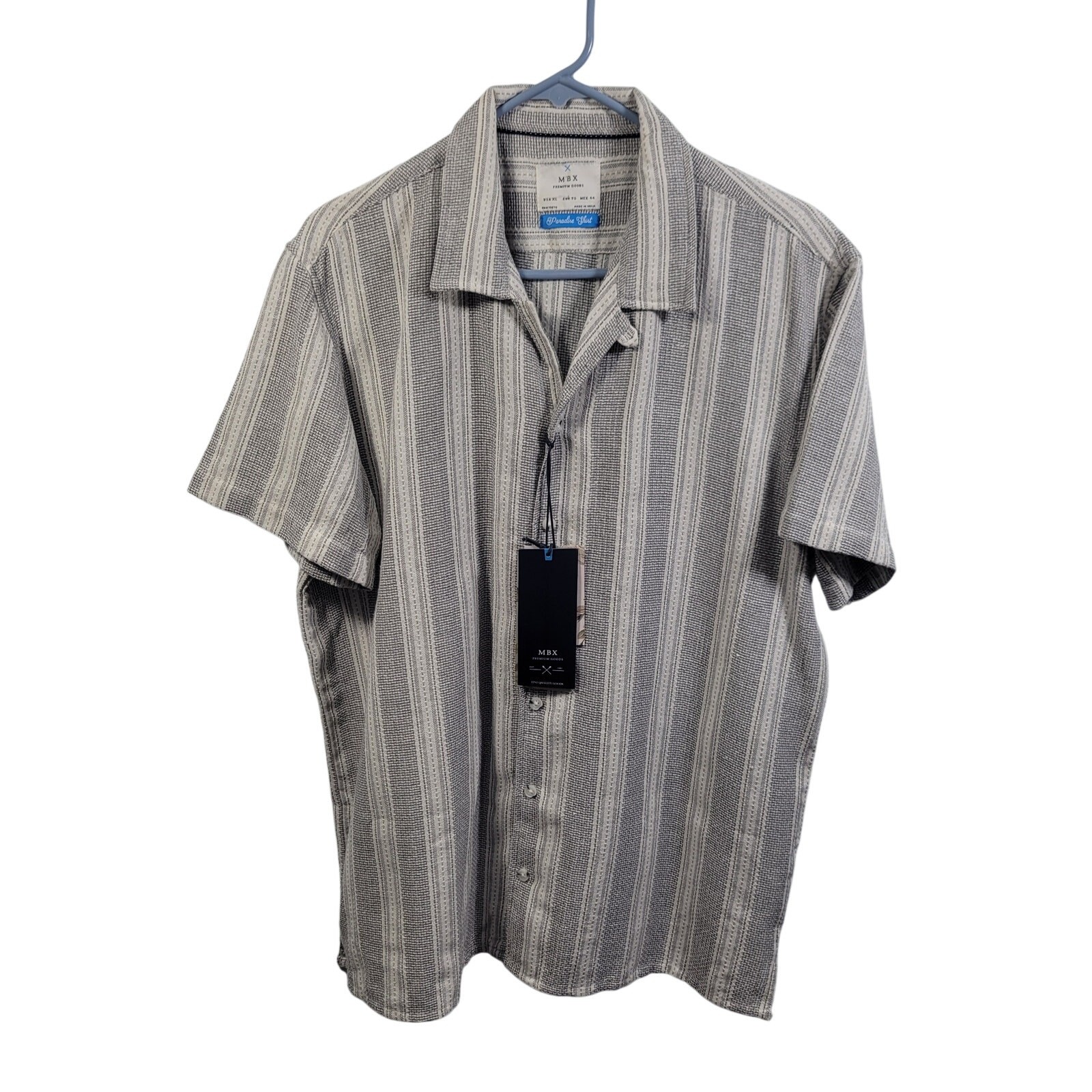 MBX White & Gray Striped Textured Pattern Men’s Button Front Shirt Size XL 71326