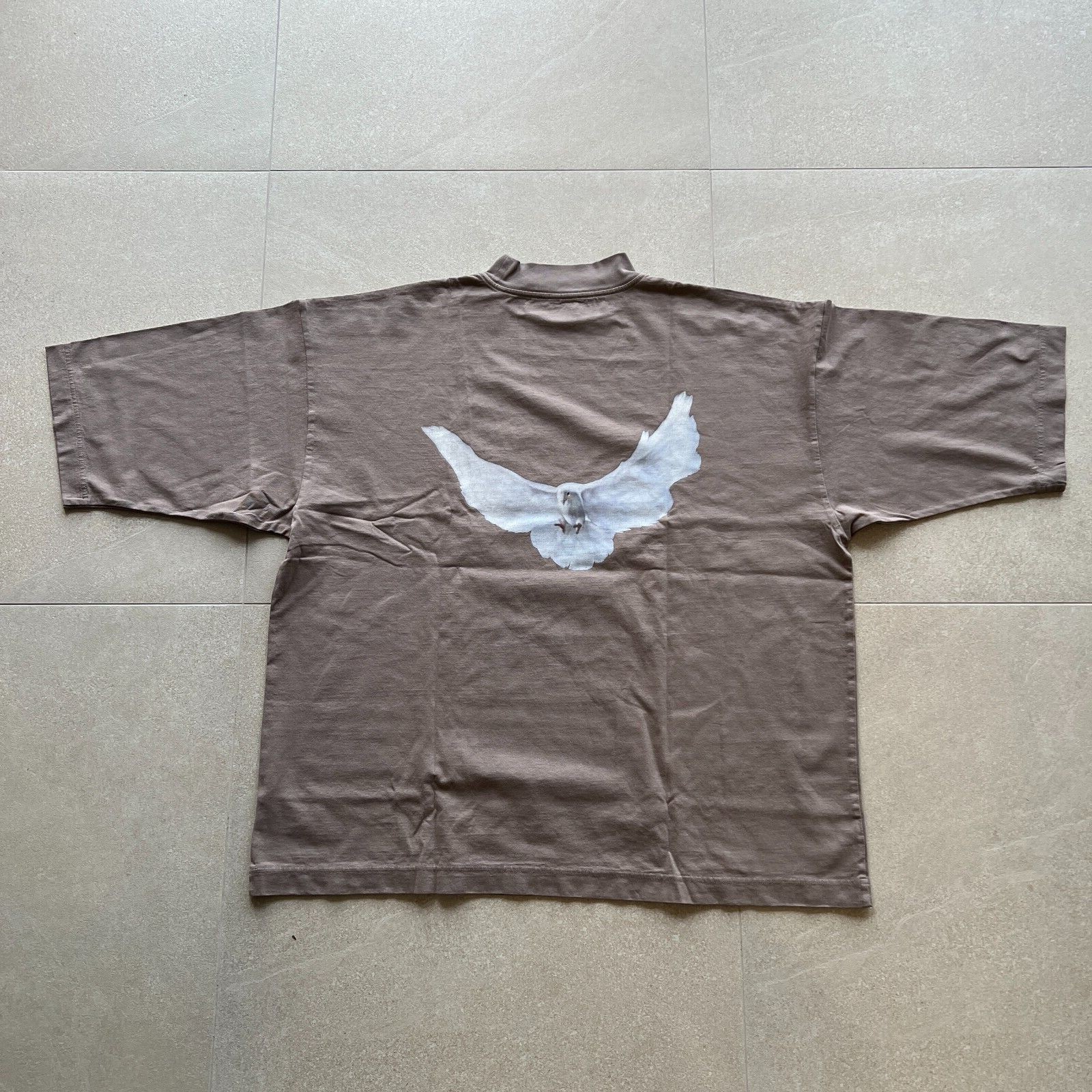 Yeezy Gap Engineered By Balenciaga Dove 3/4 Sleeve T-Shirt Beige 469669-00