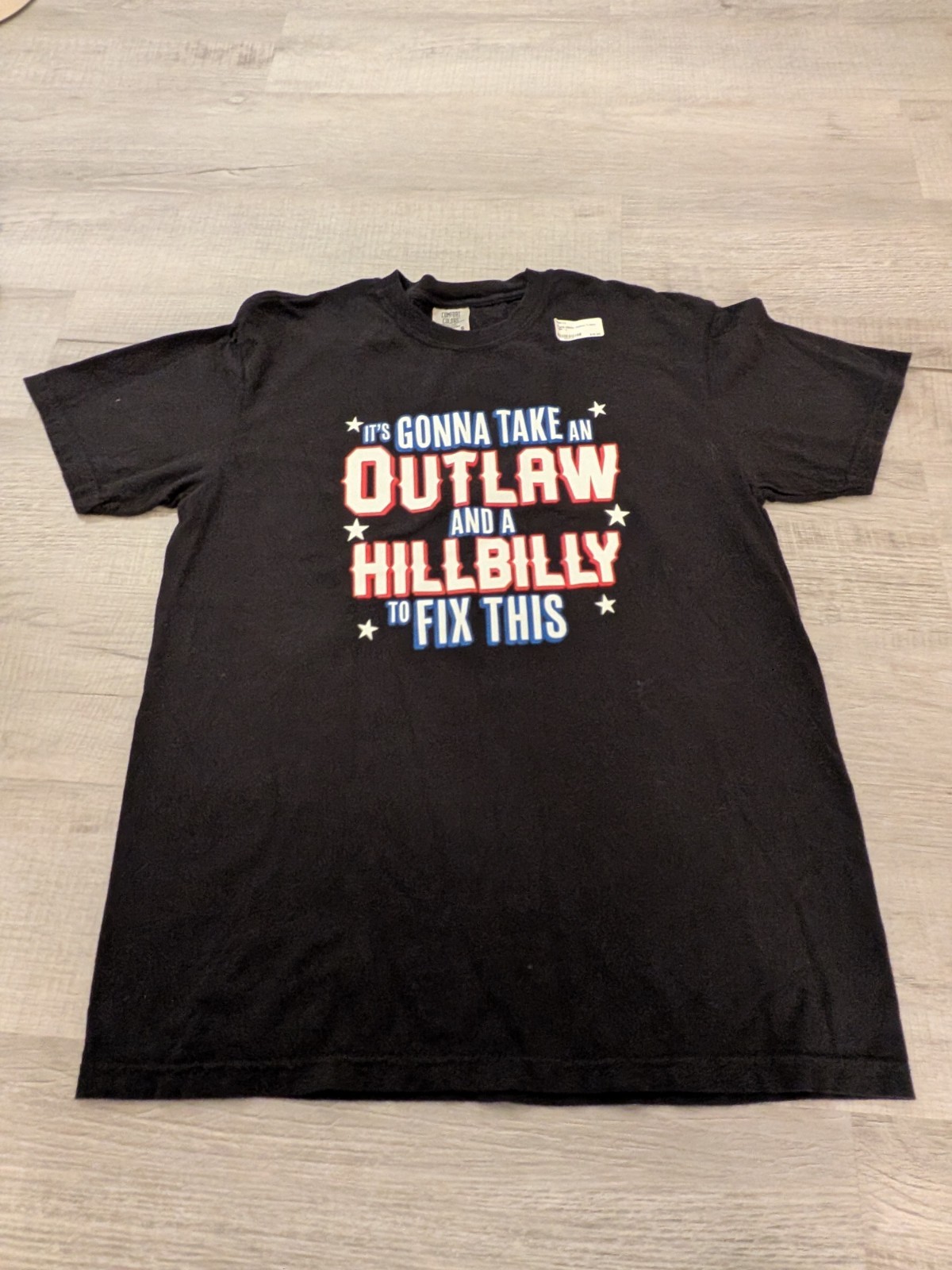 It’s Gonna Take an Outlaw and a Hillbilly Trump 24 T-Shirt MAGA USA Adult L