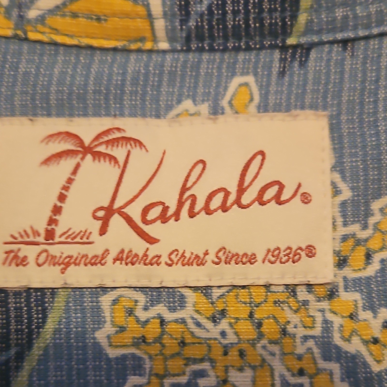Kahala 2XL Rayon Blend Short Sleeve Button-Up Shirt Blue Floral Hawaiian Pockets