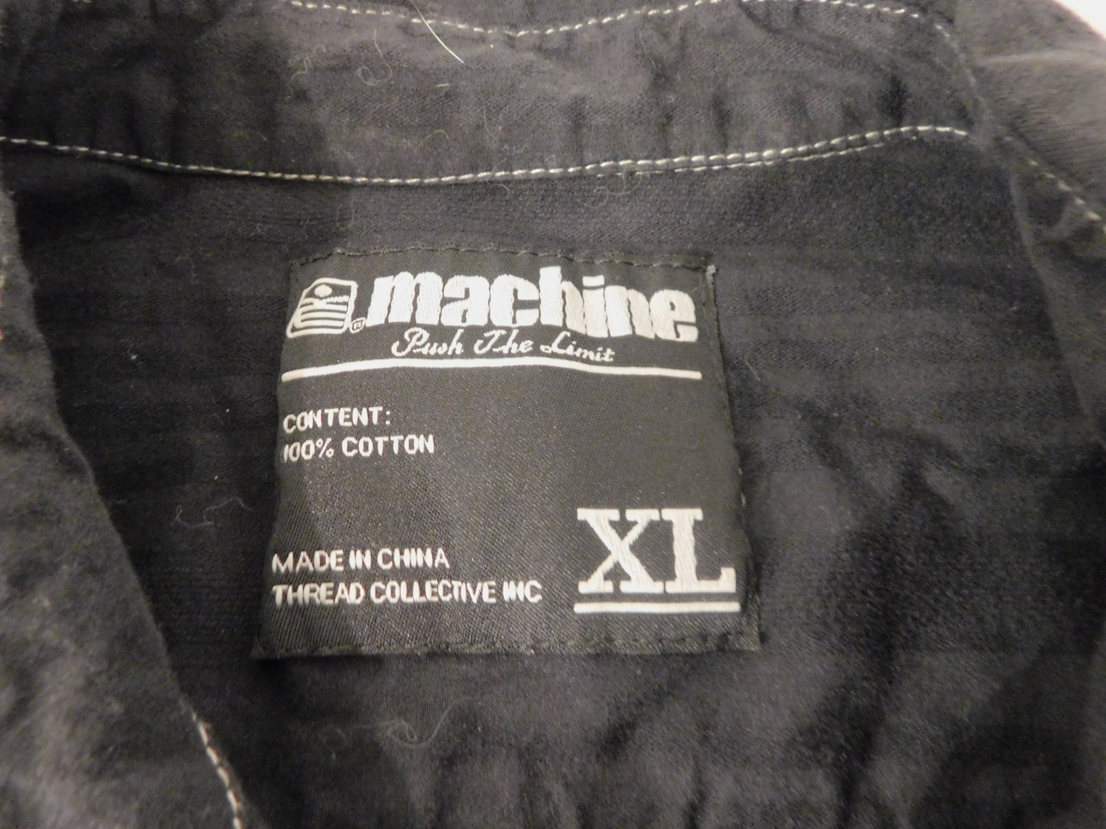 Machine Shirt Button Down Men’s XL 100% Cotton Machine Wash Pockets Snaps E114