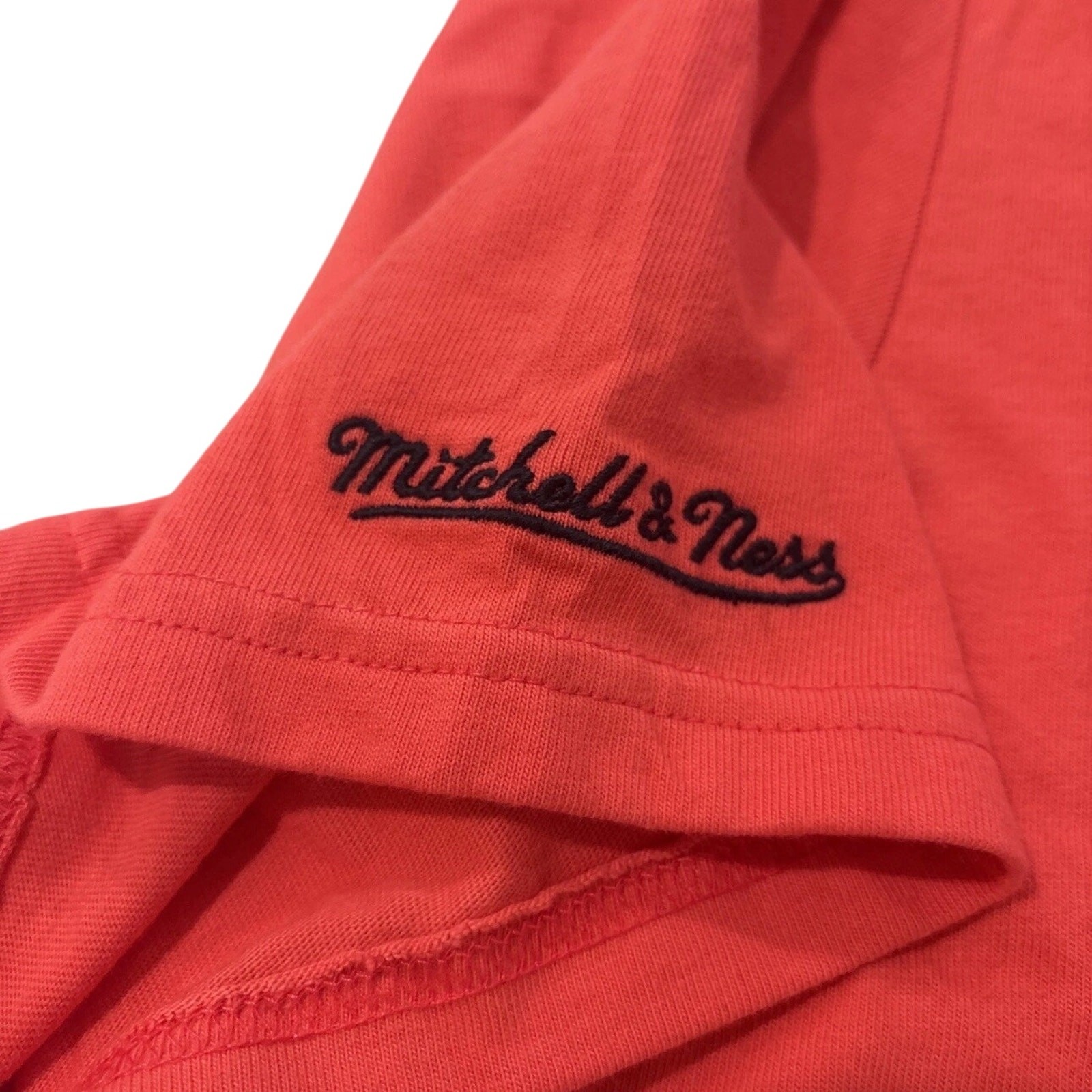 Mitchell & Ness DC United Split Hoodie Shirt Mens Large NWT MLS Soccer Black Red