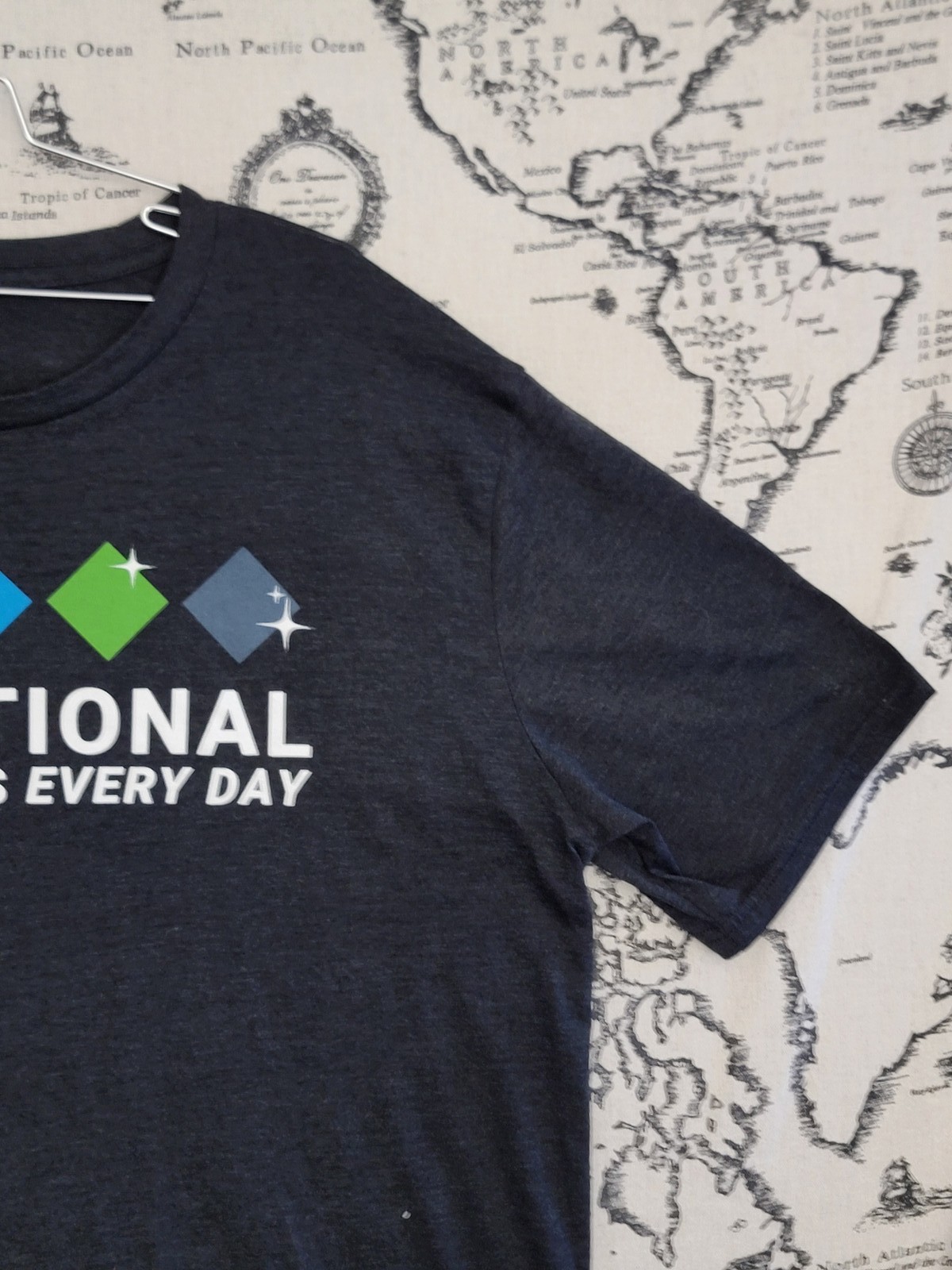 District Perfect Tri T-Shirt Men’s 2XL “Exceptional Experiences Every Day” Sonic
