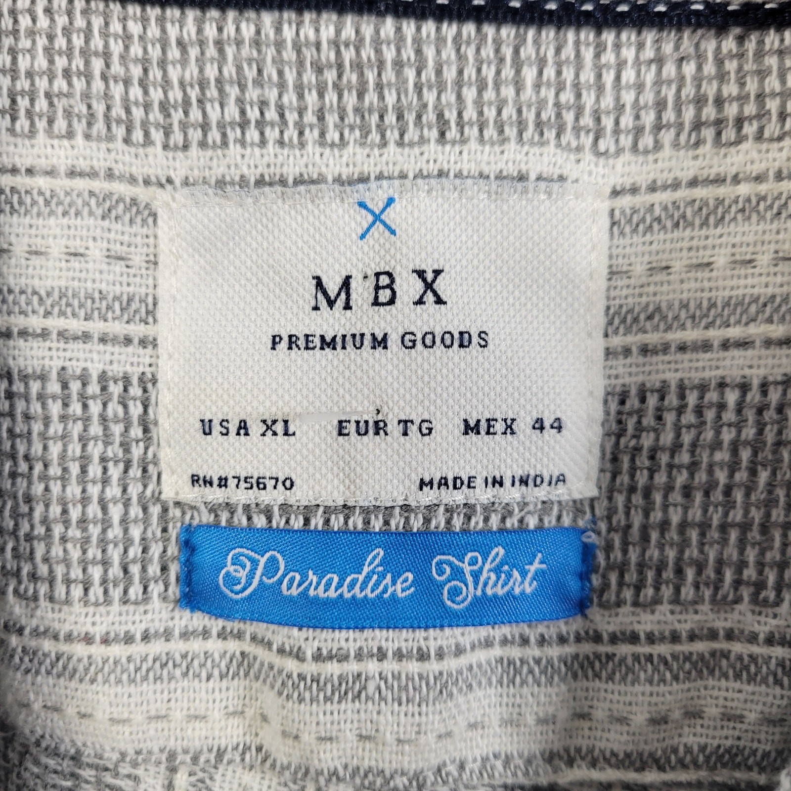 MBX White & Gray Striped Textured Pattern Men’s Button Front Shirt Size XL 71326