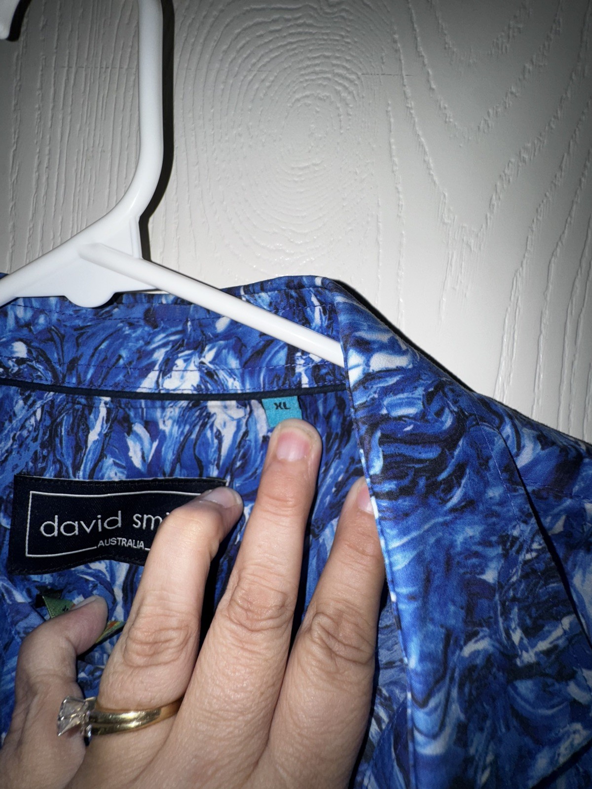 David Smith XL Blue Abstract Button Up Shirt L/S Statement Print Casual