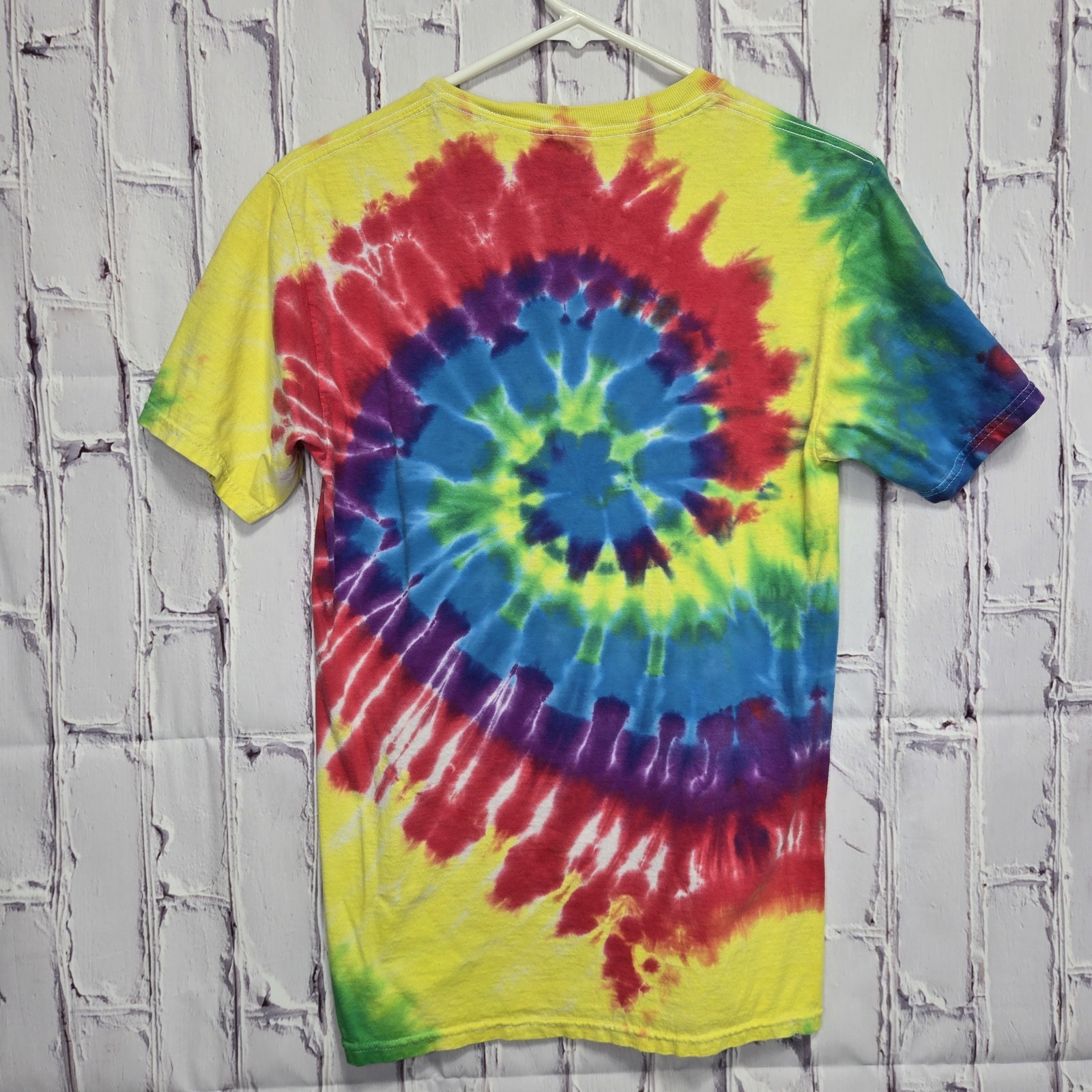 Grateful Dead Men’s Small Skeleton & Roses Tie Dye S/S Graphic T-Shirt Tee