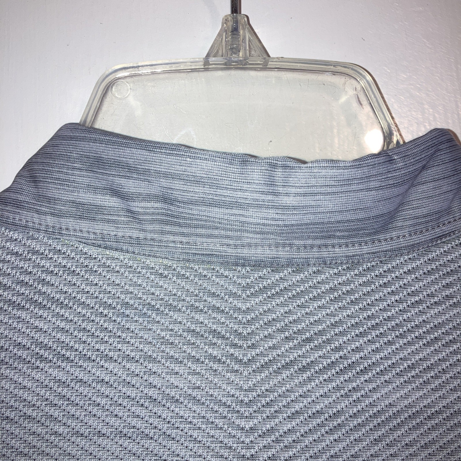Tommy Bahama Men’s Size XL Polo Shirt Charcoal Gray Striped Casual Everyday