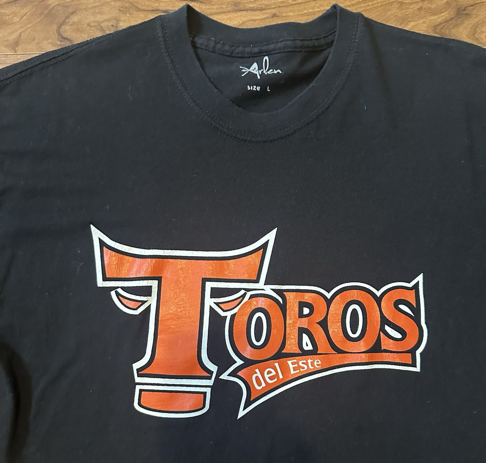 Toros del Este Dominican Republic Baseball Men’s Large Black T-Shirt Crew Neck