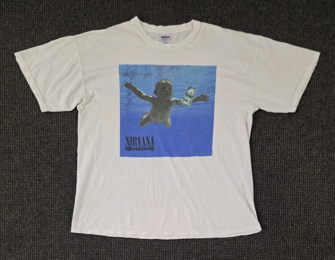 🔶️NIRVANA T SHIRT 2011 GILDAN XL SEATTLE GRUNGE NEVERMIND RETRO KURT COBAIN