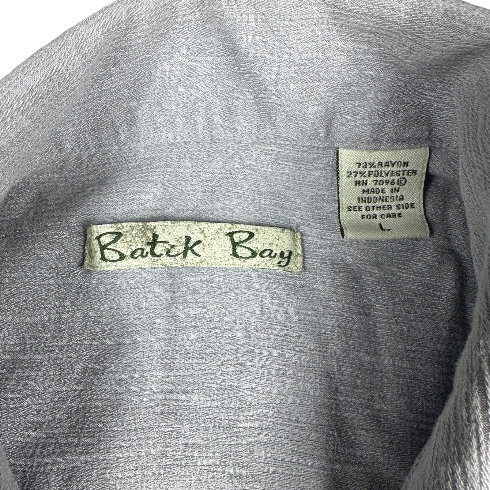 Batik Bay Mens L Grey Textured Short Sleeve Button Down Camp Shirt Minimalist