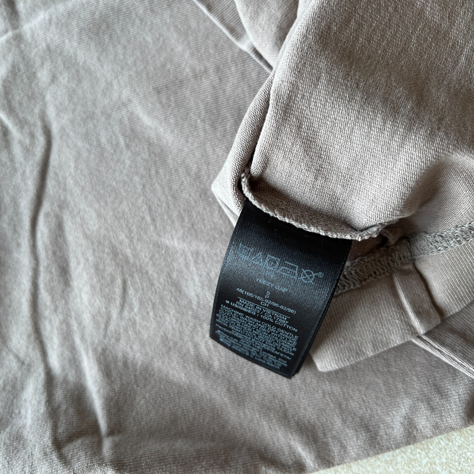 Yeezy Gap Engineered By Balenciaga Dove 3/4 Sleeve T-Shirt Beige 469669-00