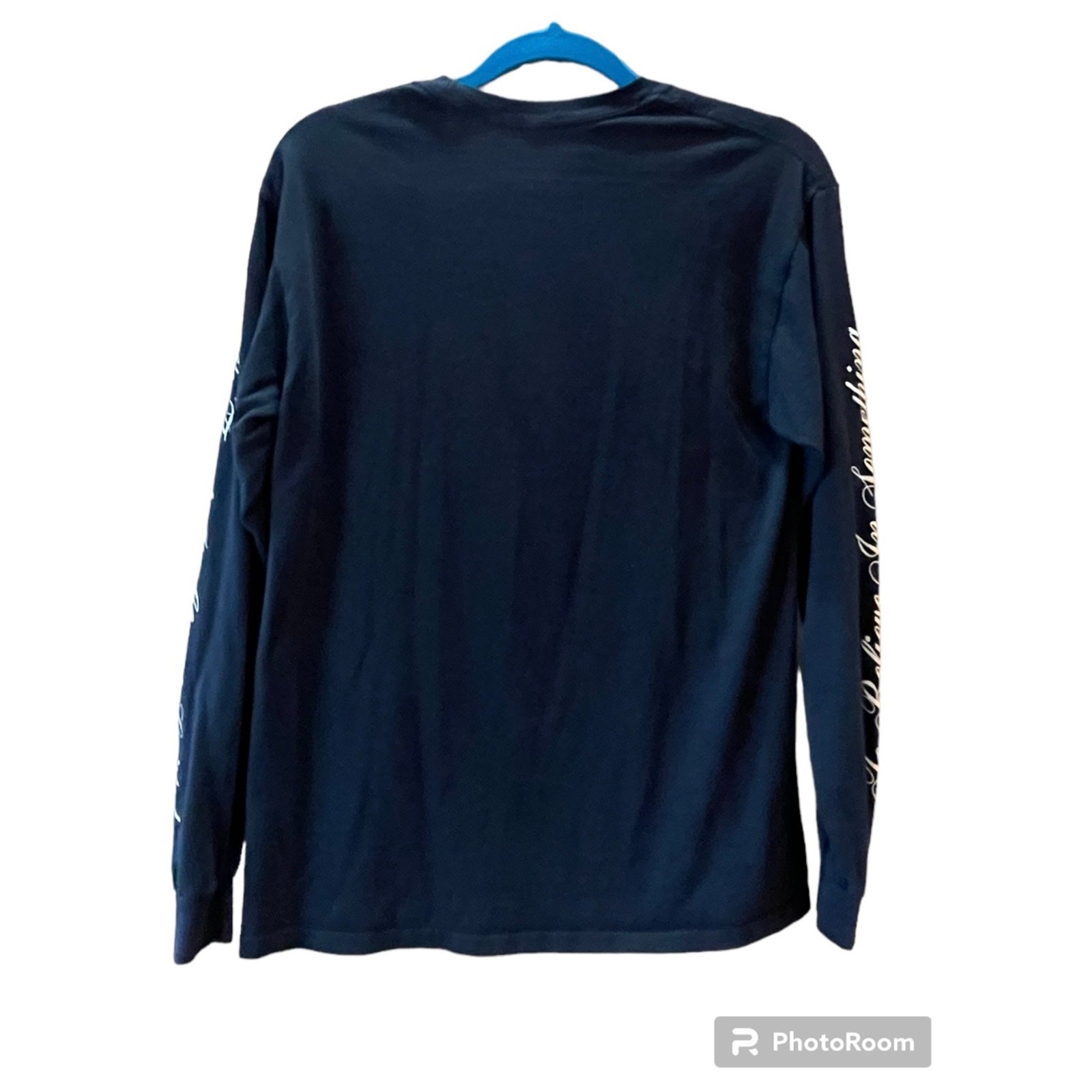 TO BELIEVE IN SOMETHING LONGSLEEVE SHIRT SIZE MEDIUM
