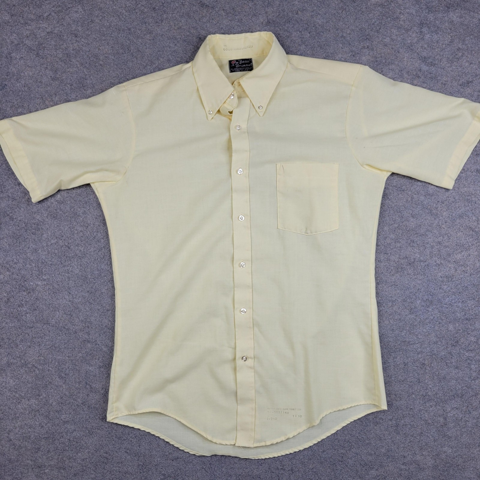 Beau Brummel Shirt Mens Medium Yellow Solid Button Front Short Sleeve Casual
