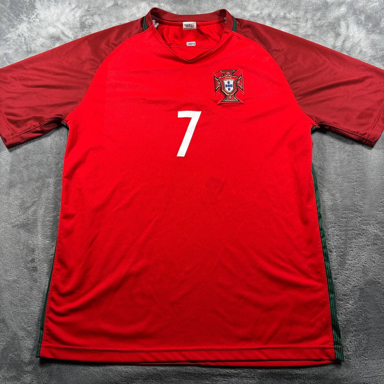 2016 Portugal Home National Jersey Mens Large Red Ronaldo #7 Soccer Fan Football
