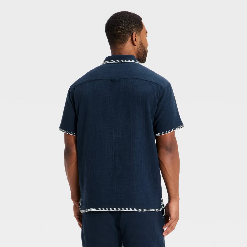 Men Short Sleeve Blanket Stitch Button-Down Shirt – Goodfellow & Co Navy