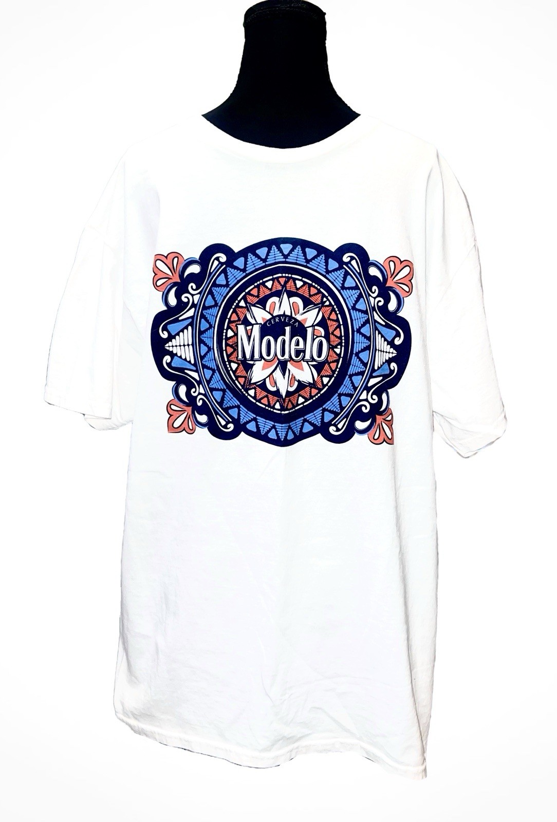 *BRAND NEW & GIFT* Modelo Cerveza Cinco De Mayo Graphic Shirt S: Large NWOT