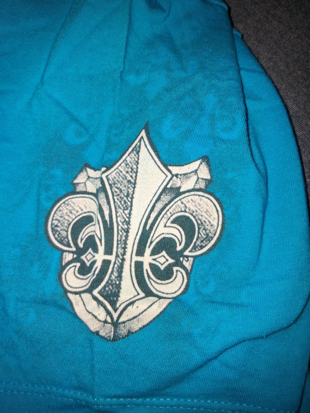 Vintage Y2K Affliction “Vindication” Blue Graphic Tee Shirt