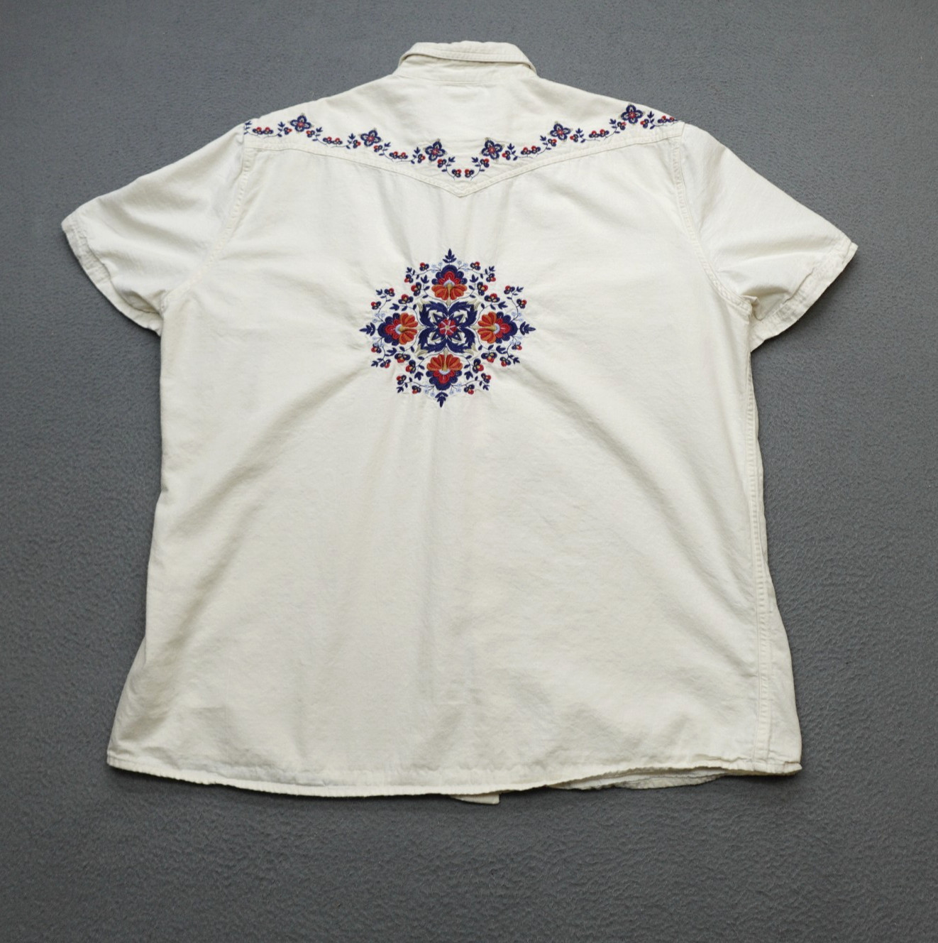 ROWM Pearl Snap Shirt Men’s Size XL Ivory Western Cowboy Embroidered