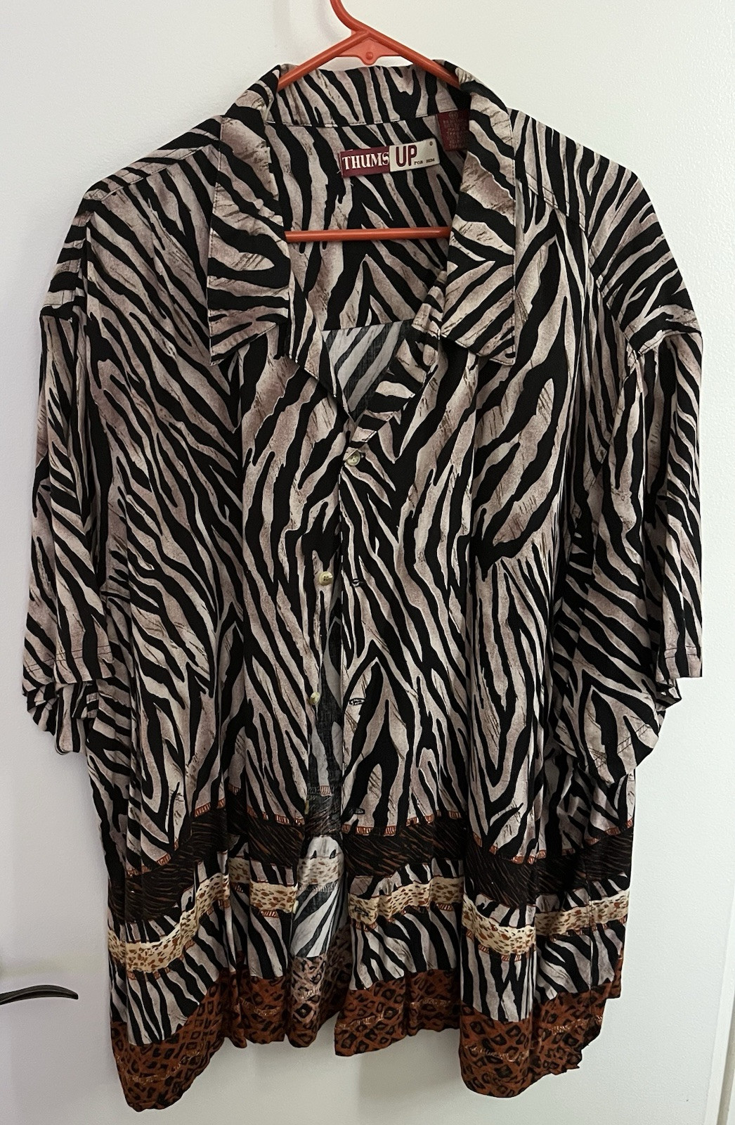 THUMS UP MEN’S JUNGLE ANIMAL PRINT BUTTON UP SHORT SLEEVE SHIRT 4XL