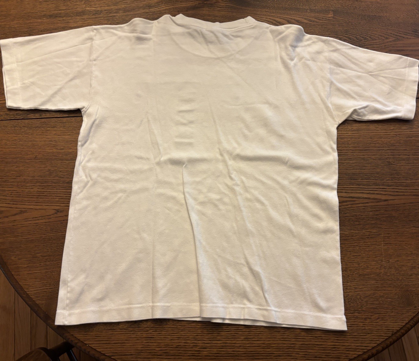 Super T’s Men’s XL White St Maarten N.A. Graphic Logo Crew Neck Short Sleeve Tee
