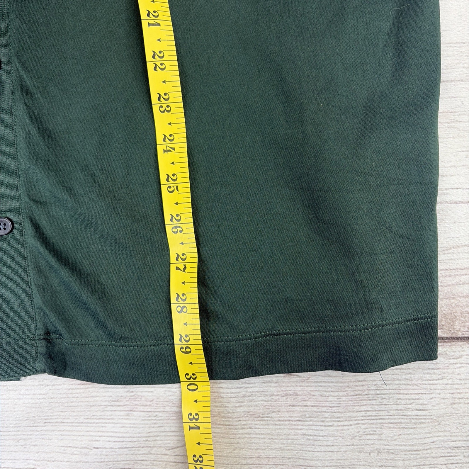Banana Republic Men’s XL Luxe Touch Performance Green Anti-Odor Button-Up Shirt