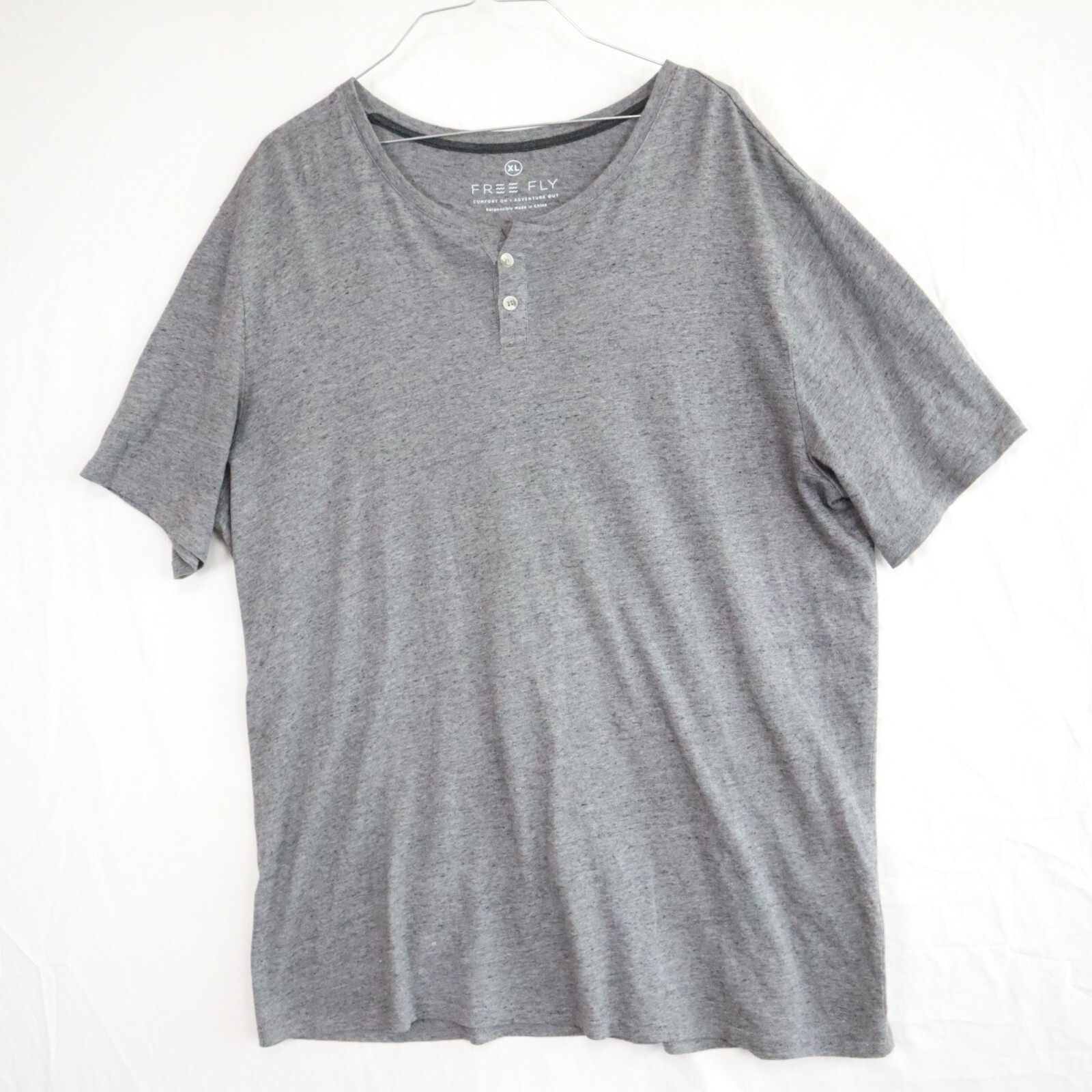 Free Fly Henley T-Shirt Mens XL Outdoor Casual Tee Gray Short Sleeve