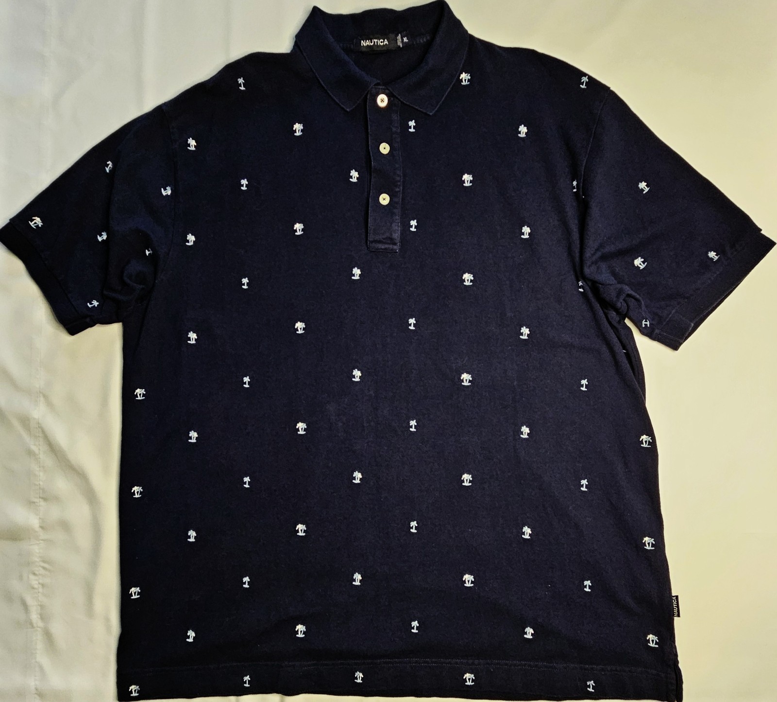 Mens Nautica Short Sleeve Navy Polo Shirt with Palm Tree Pattern Size XL – NICE
