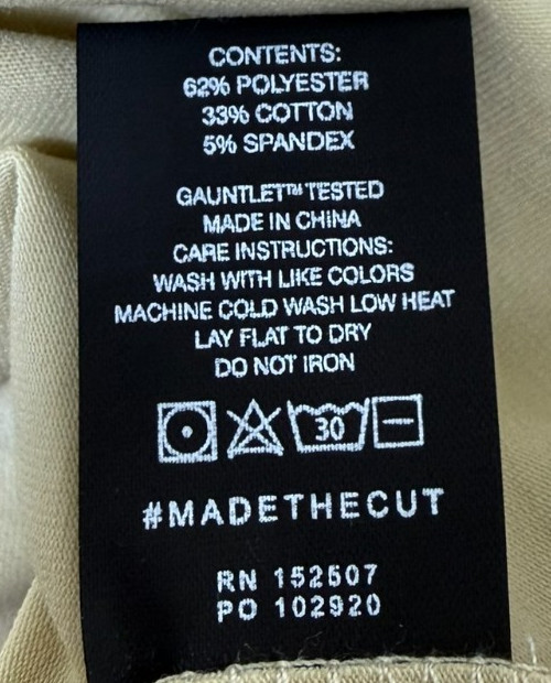 CUTS Clothing Men’s Elongated Crew Neck T-Shirt With Pocket NWOT