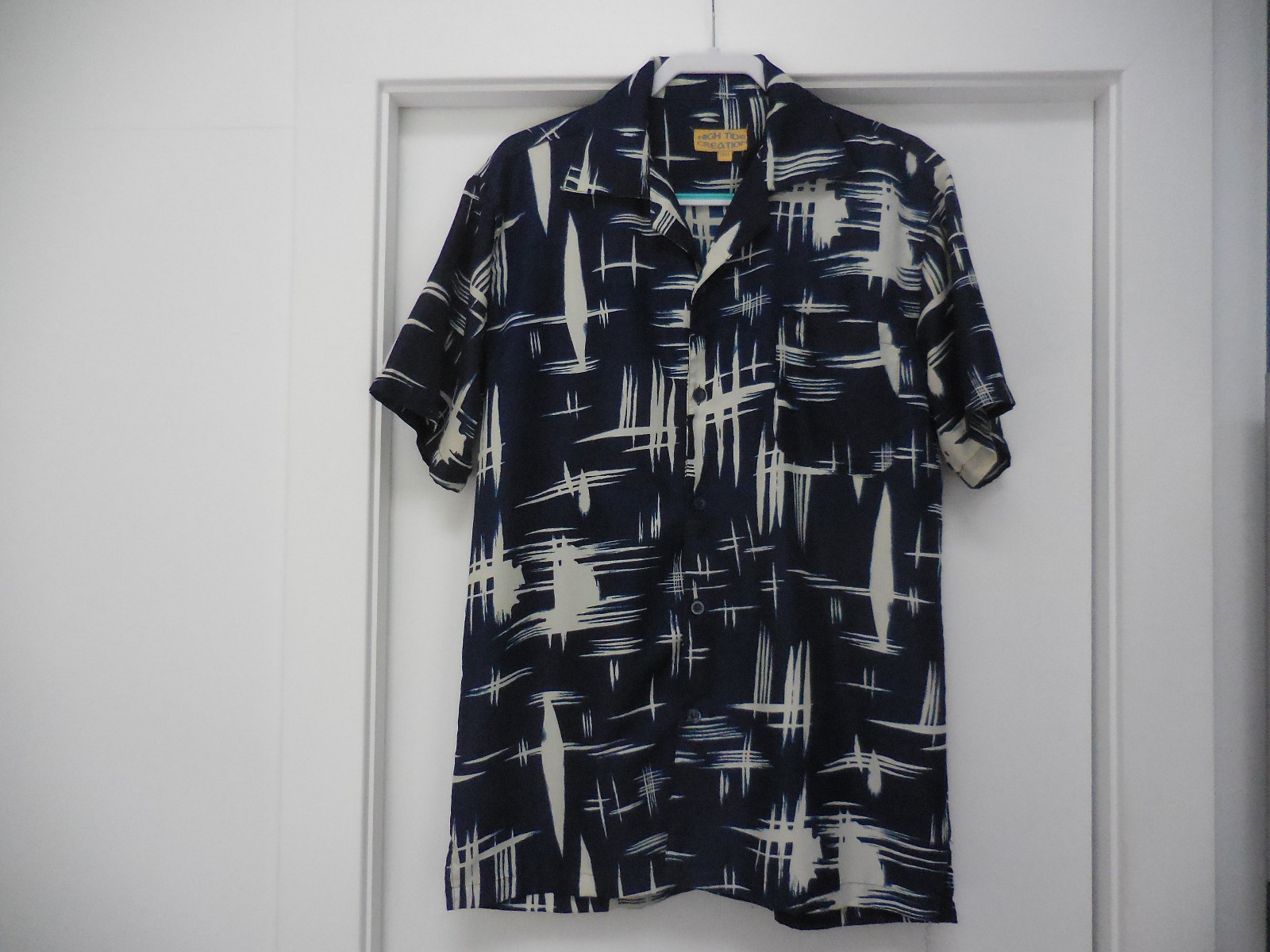 Tropical Island Light Weight Shirt Mens M 60/40 Fabric Navy Blue Beach Button Up