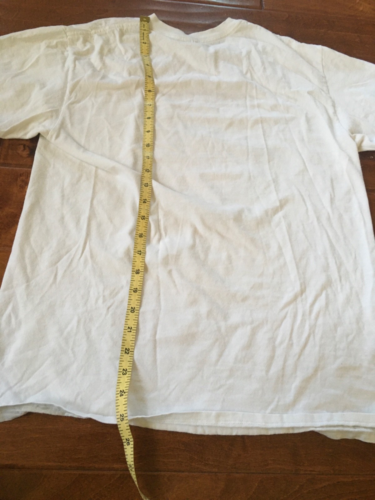 Gildan Ultra Cotton Men’s T-Shirt, Medium – White