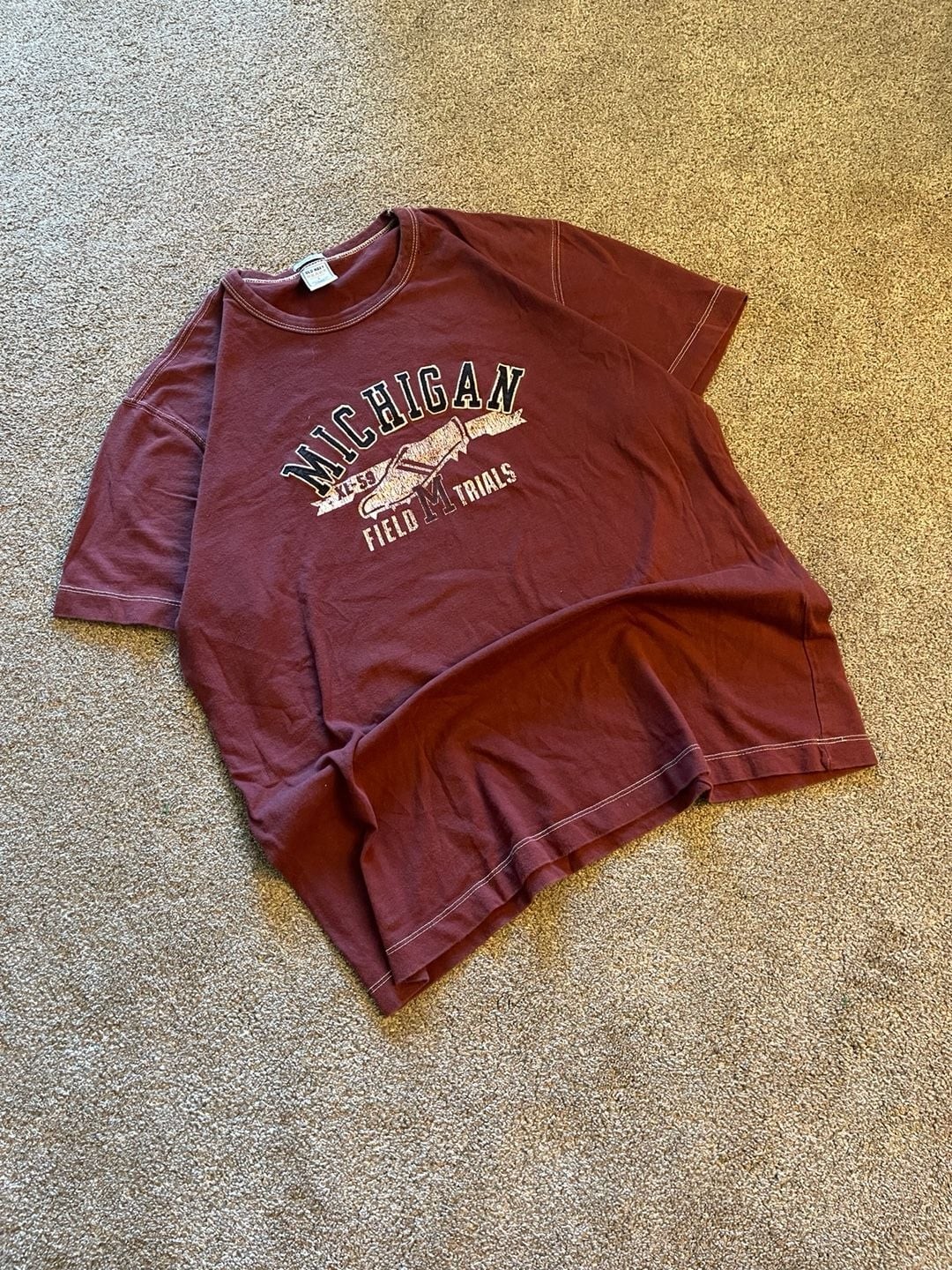 Old Navy Vintage Fit Michigan Field Trials Graphic T-Shirt