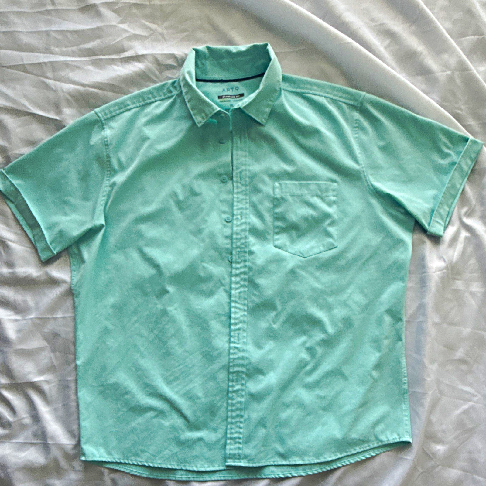 Apt. 9 Men’s XL Standard Fit Blue Short Sleeve Solid Point Collar Button-Up