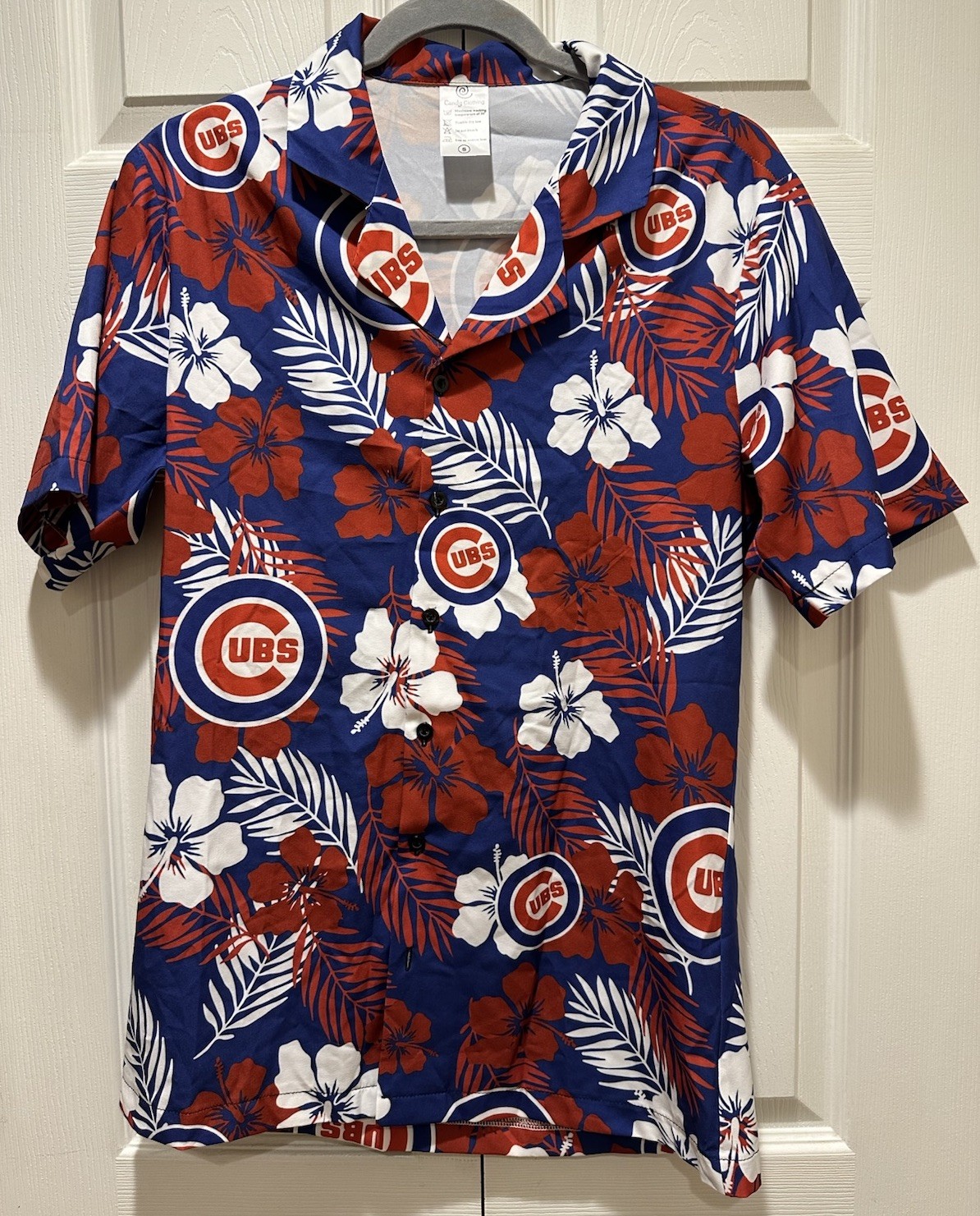 Chicago Cubs MLB Candy Clothing Floral Hawaiian Button Front Shirt Size S