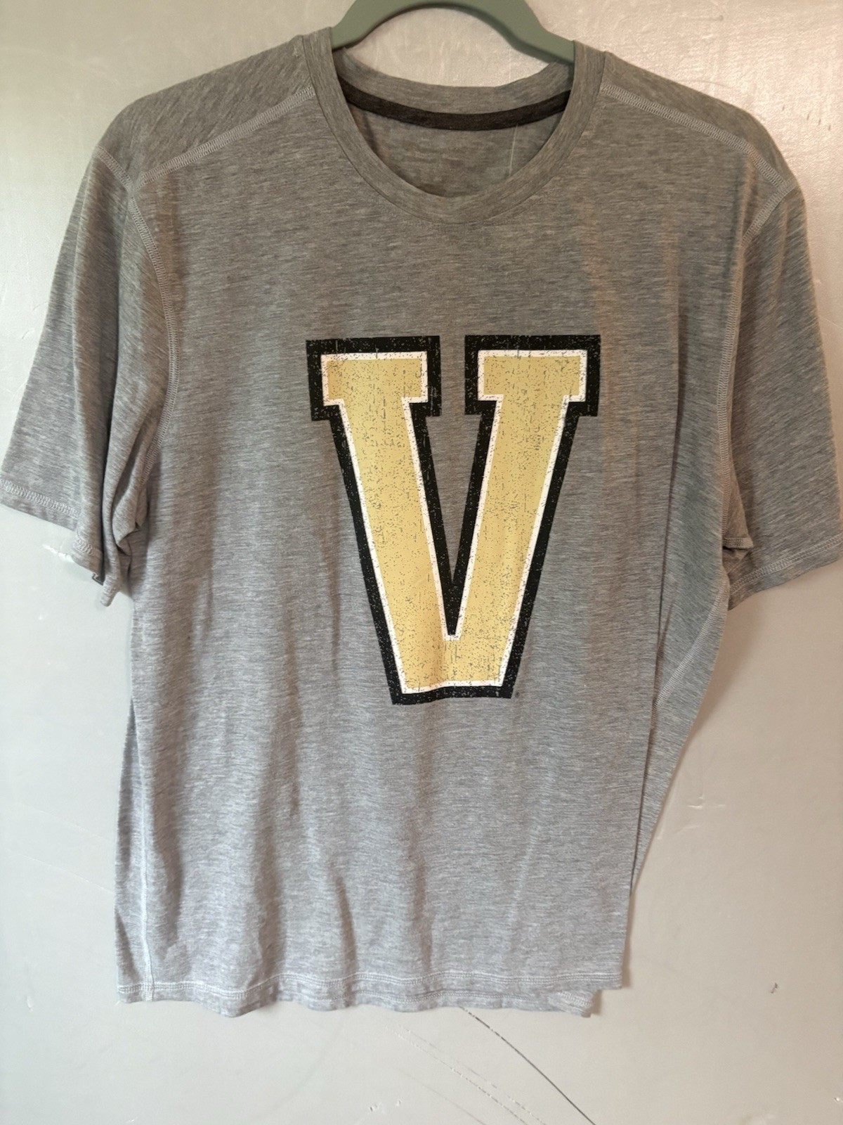Mens Vanderbilt Commodores V- Logo Champion T-shirt Gray Size Large