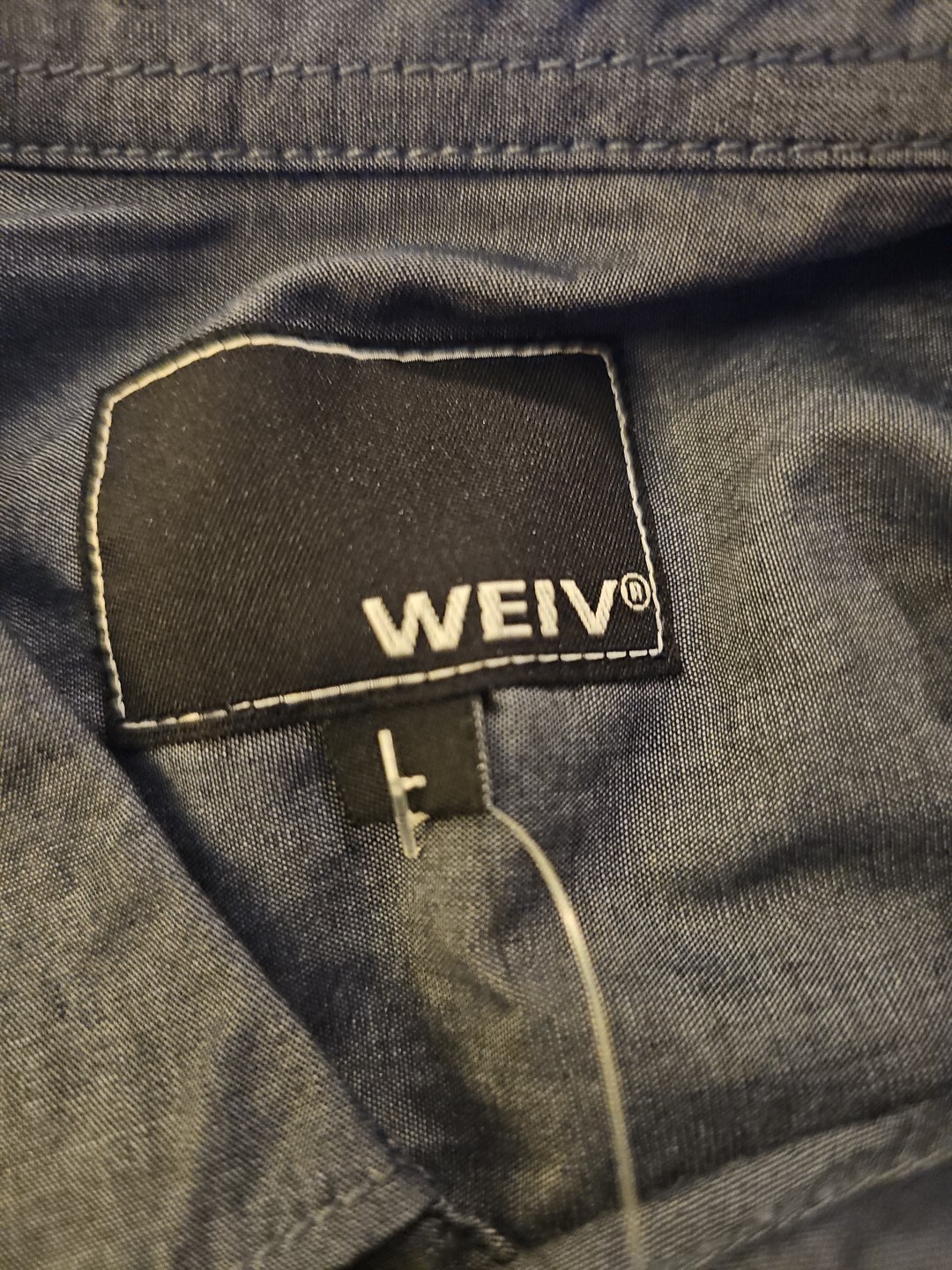 Men’s WEIV Button Down Dress Shirt (Size L) NEW With Tags