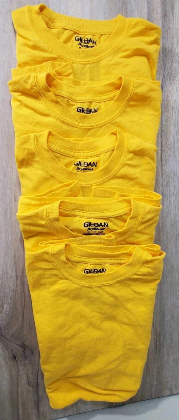 5 Count Yellow Gildan Dryblend T-Shirts. Med 50% Cotton/ Polyester Several Avail