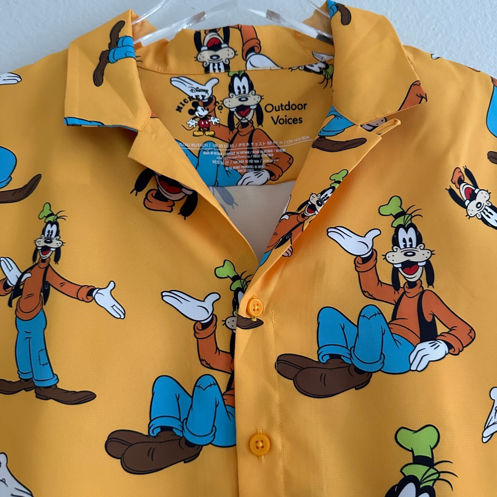 Outdoor Voices Disney Shirt XS Yellow Goofy All Over Print Camp Collar NEW